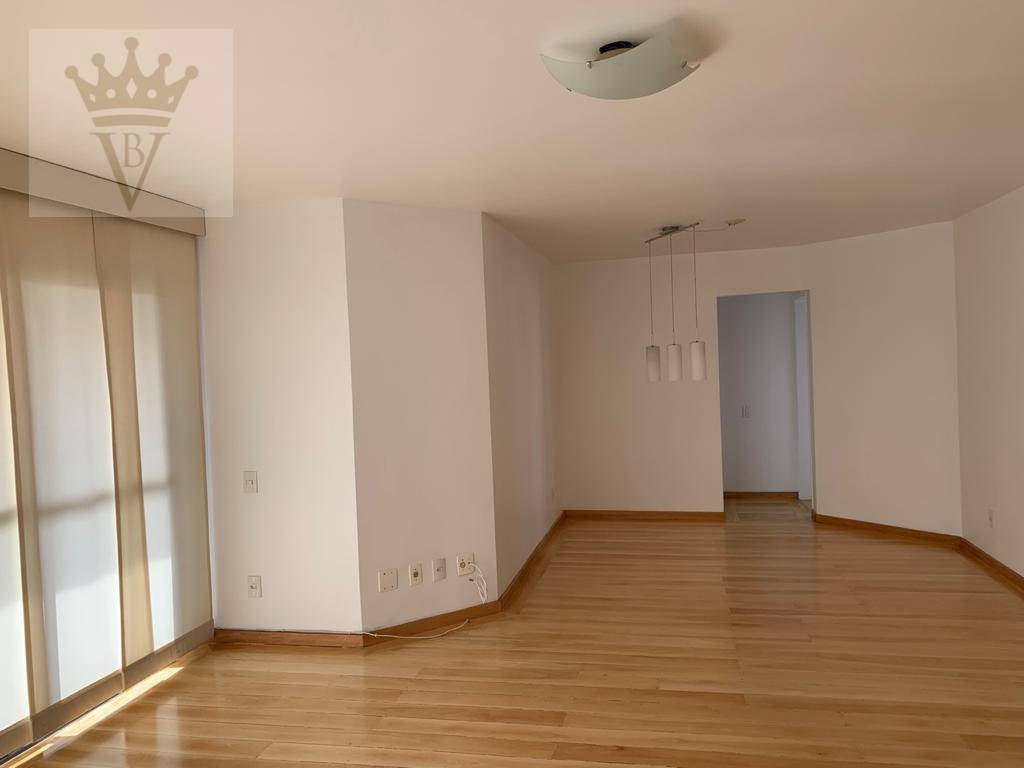 Apartamento para alugar com 3 quartos, 126m² - Foto 8