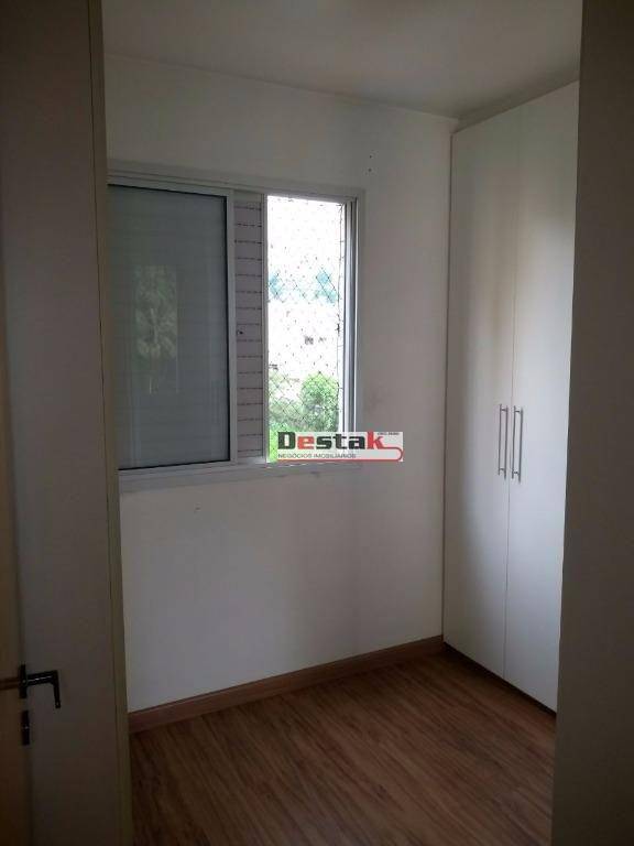 Apartamento à venda com 3 quartos, 62m² - Foto 7