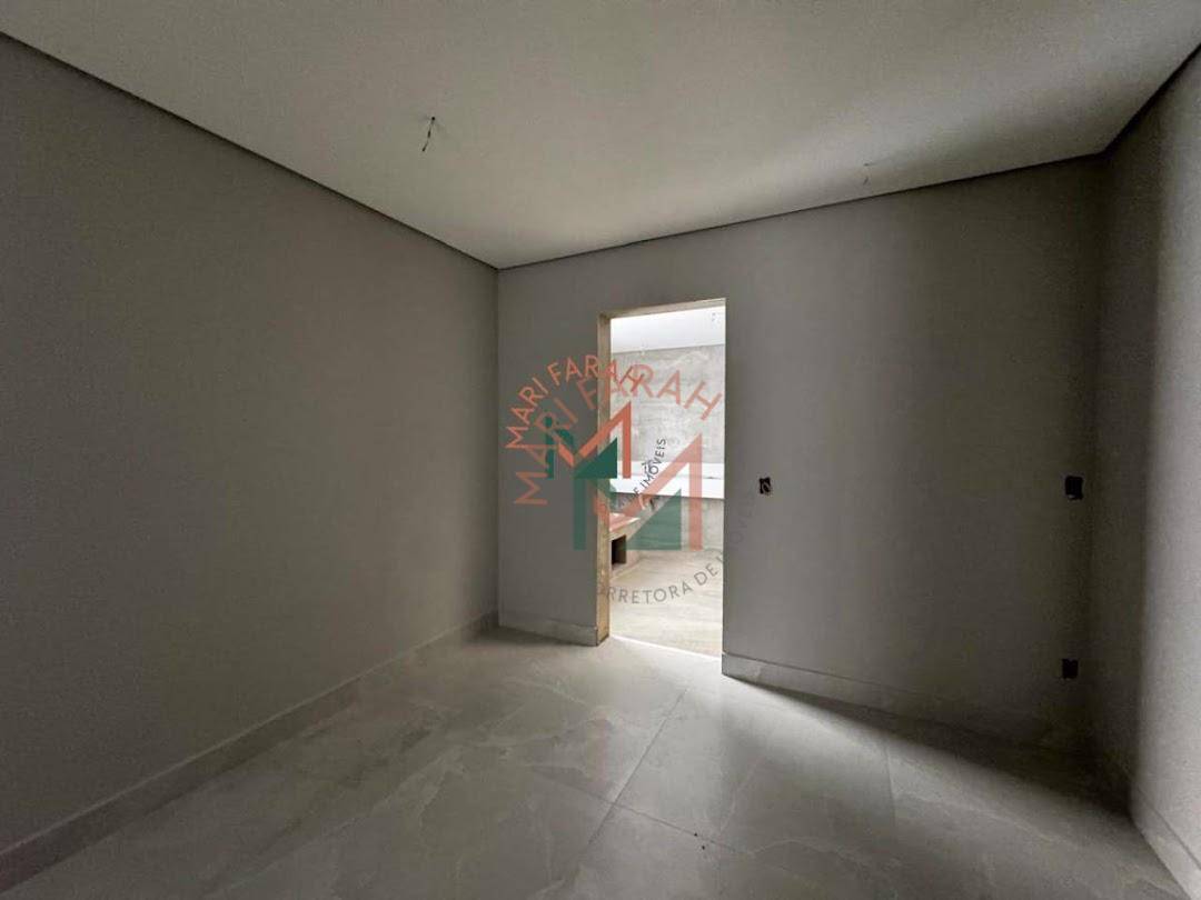 Casa de Condomínio à venda com 5 quartos, 630m² - Foto 9