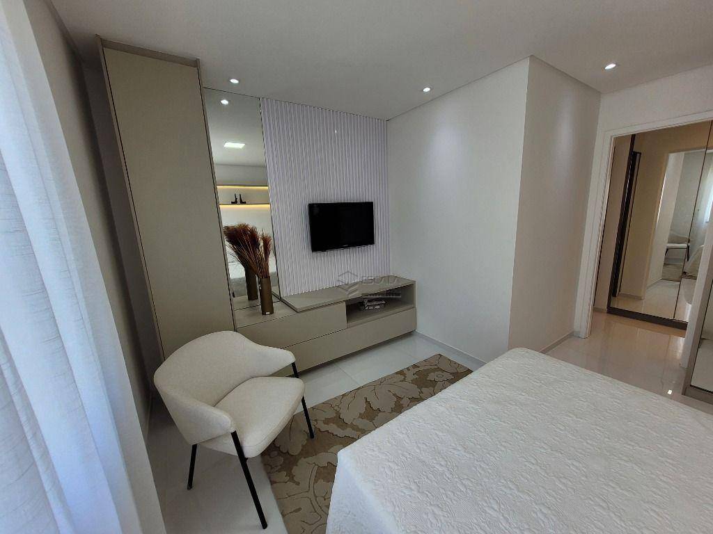 Apartamento à venda com 3 quartos, 107m² - Foto 6