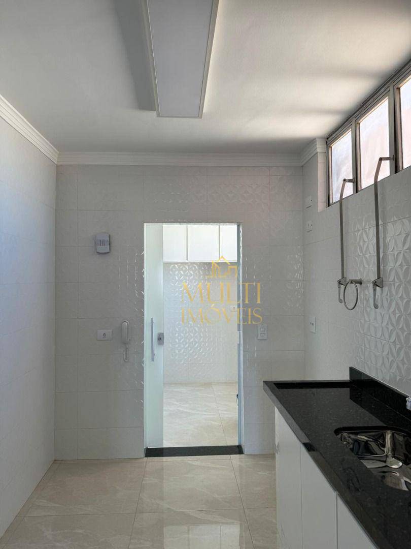 Apartamento à venda com 3 quartos, 120m² - Foto 32