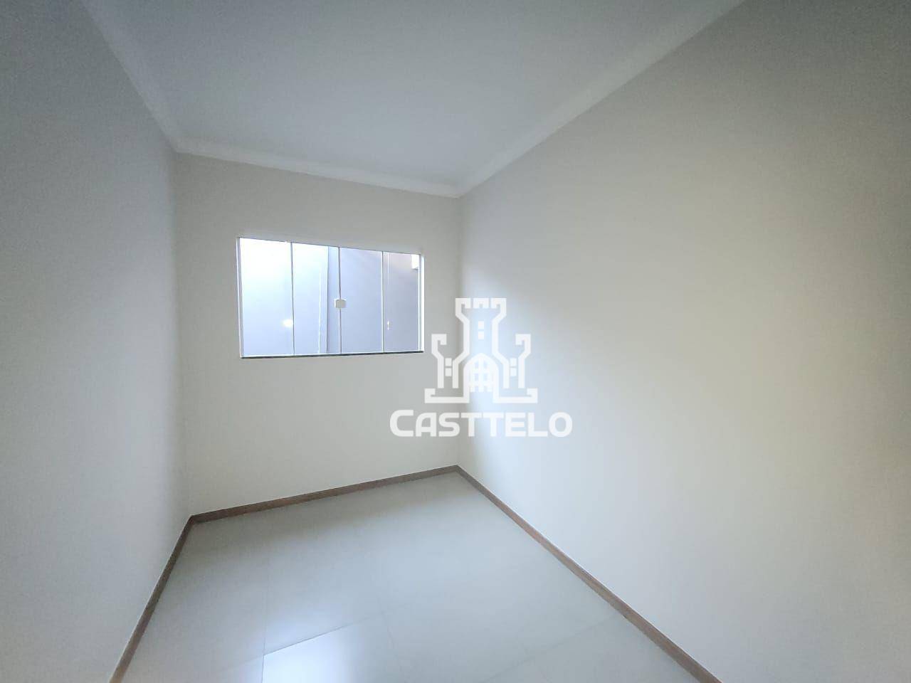 Casa à venda com 3 quartos, 70m² - Foto 8