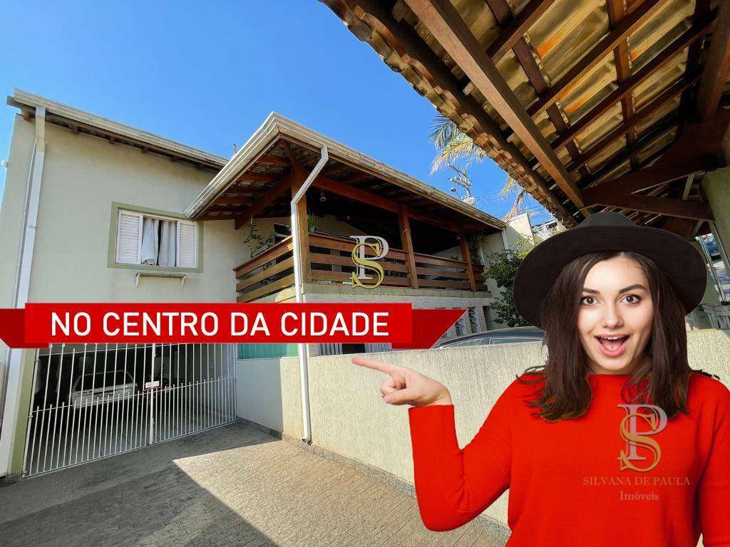 Casa, 5 quartos, 431 m² - Foto 1