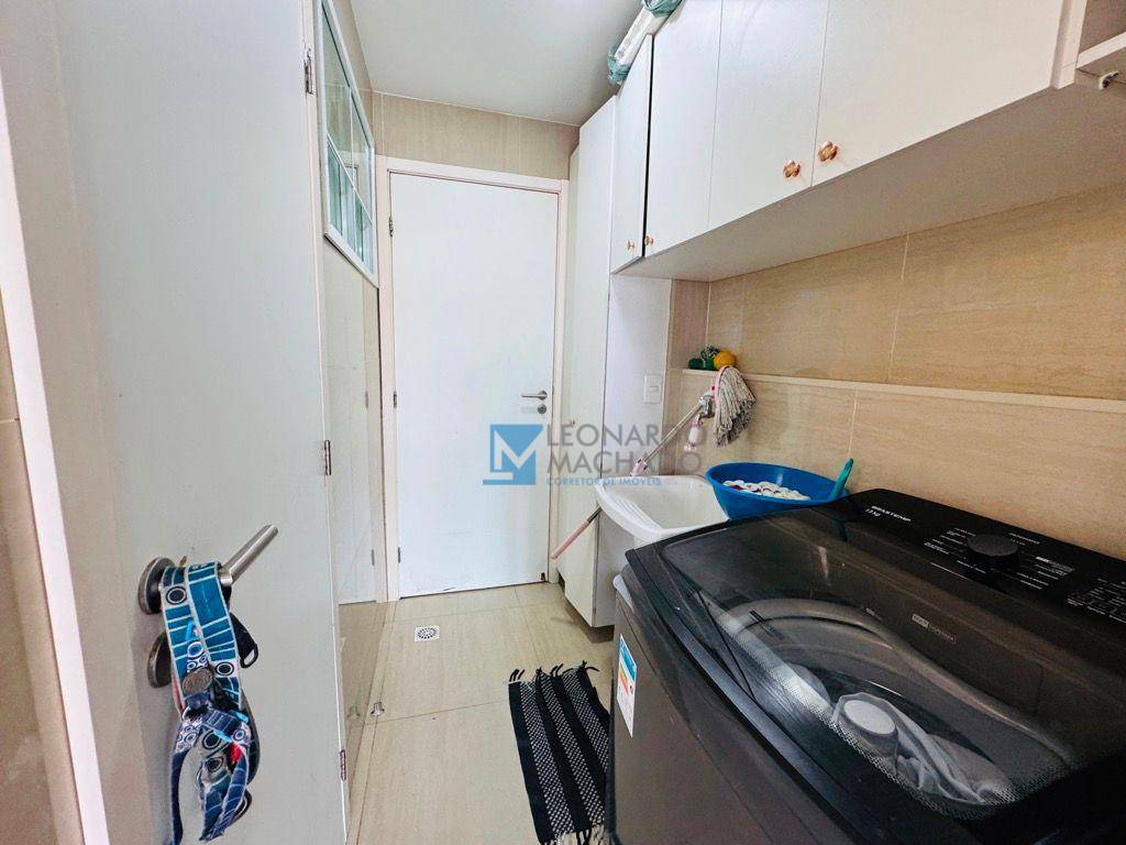 Apartamento à venda com 3 quartos, 110m² - Foto 11