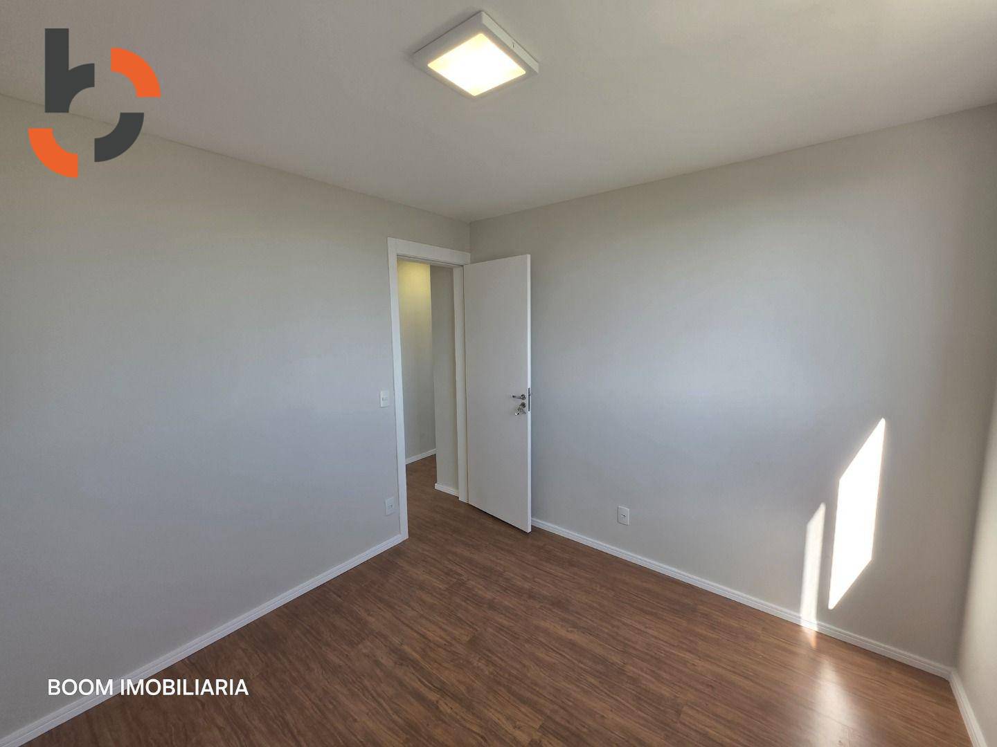Apartamento à venda com 2 quartos, 52m² - Foto 17