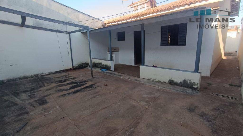 Casa de Condomínio à venda e aluguel com 2 quartos, 64m² - Foto 14