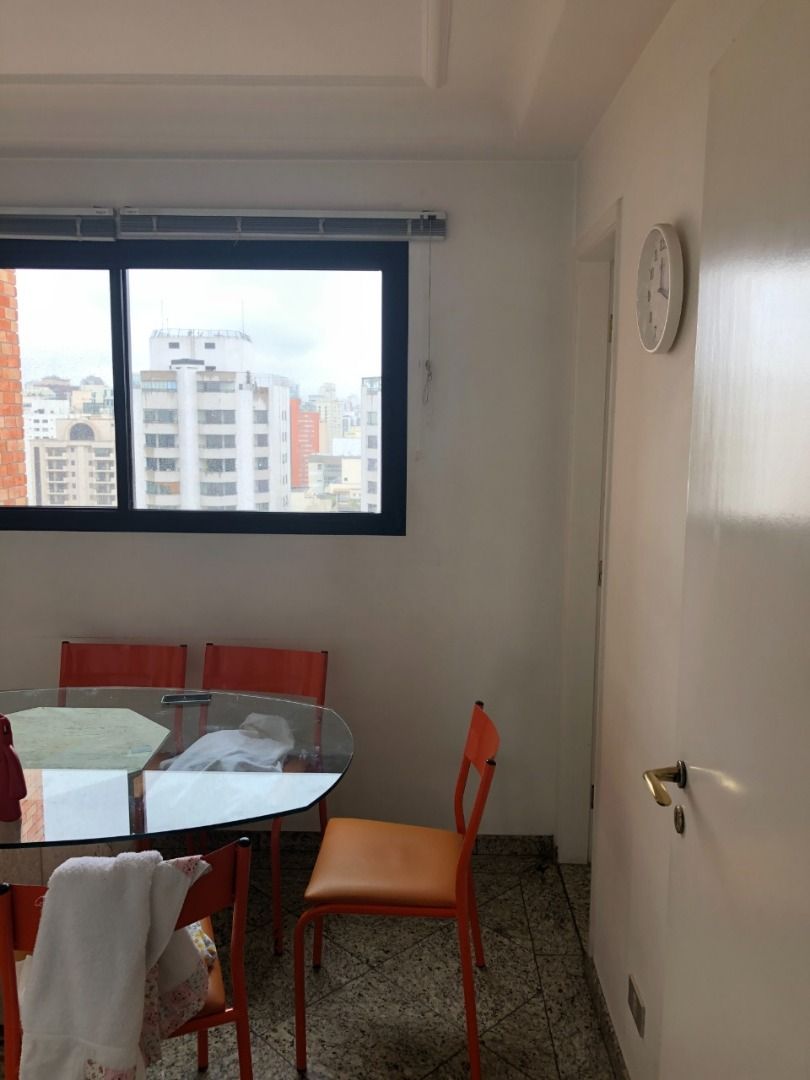 Apartamento à venda com 4 quartos, 220m² - Foto 36