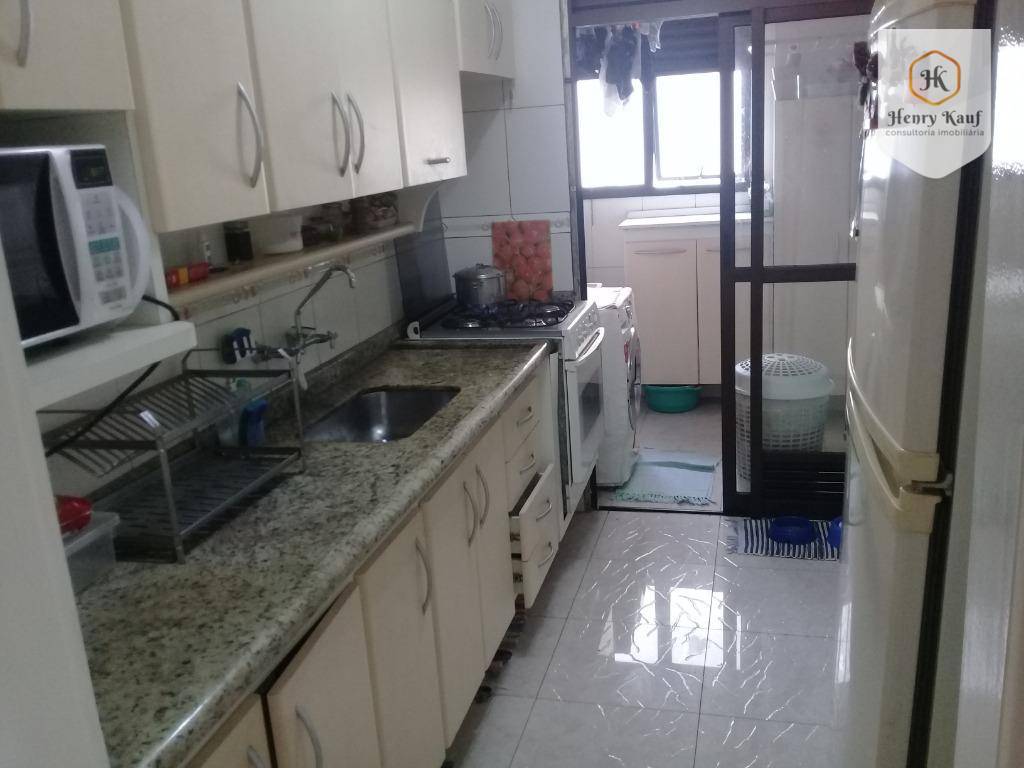 Apartamento à venda com 3 quartos, 76m² - Foto 15