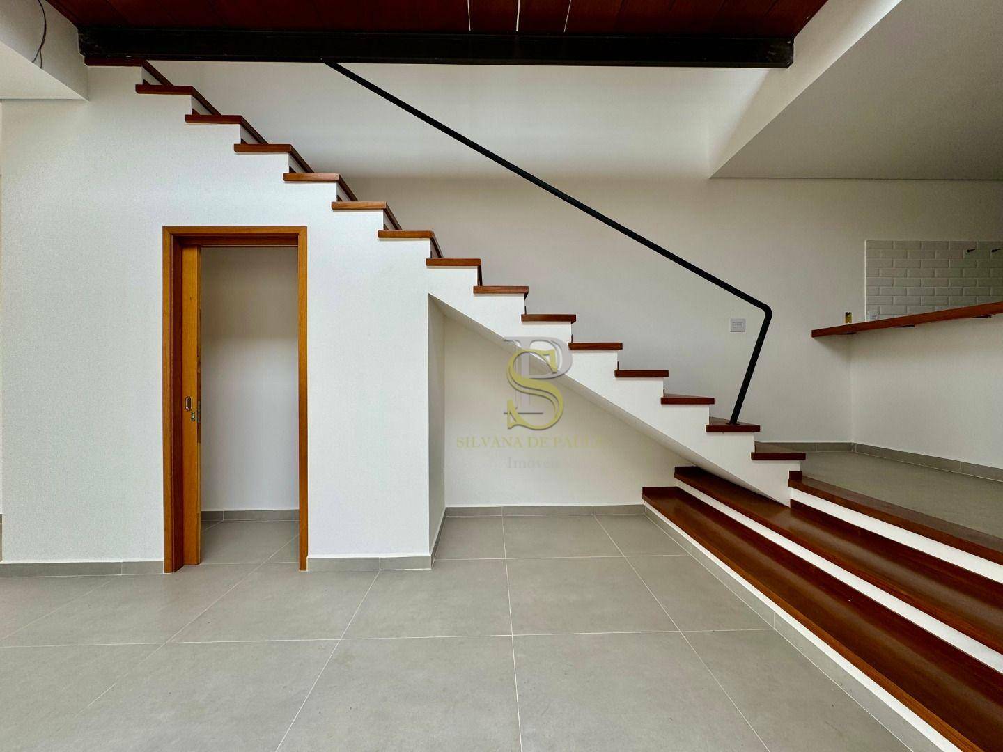 Casa à venda com 2 quartos, 130m² - Foto 7