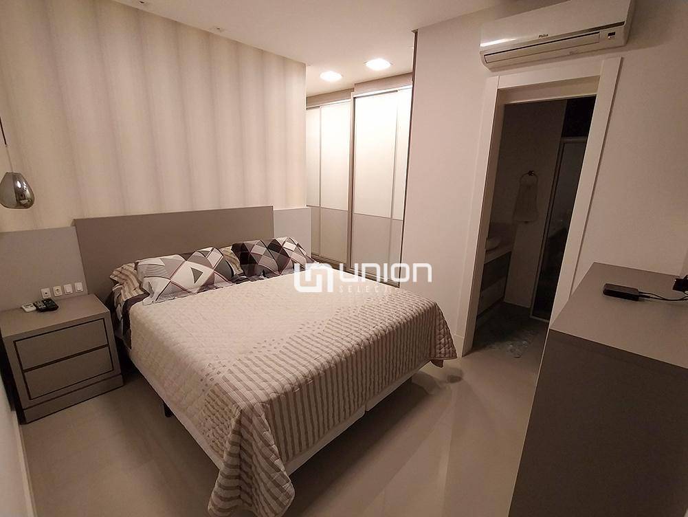 Apartamento à venda com 3 quartos, 134m² - Foto 19