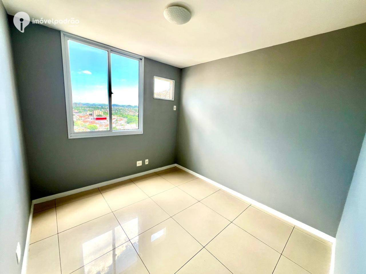 Apartamento para alugar com 4 quartos, 106m² - Foto 8