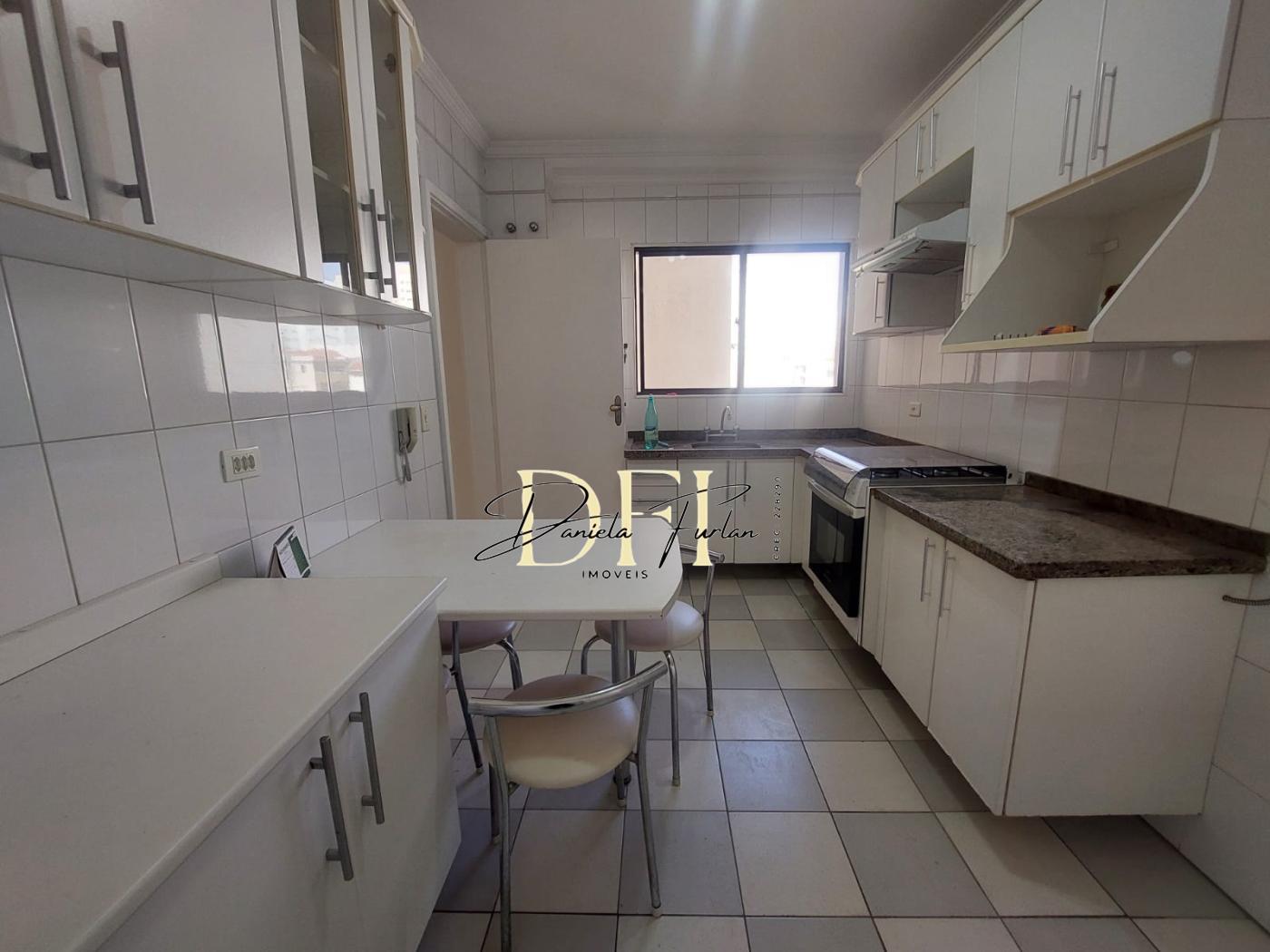 Apartamento à venda com 3 quartos, 95m² - Foto 28