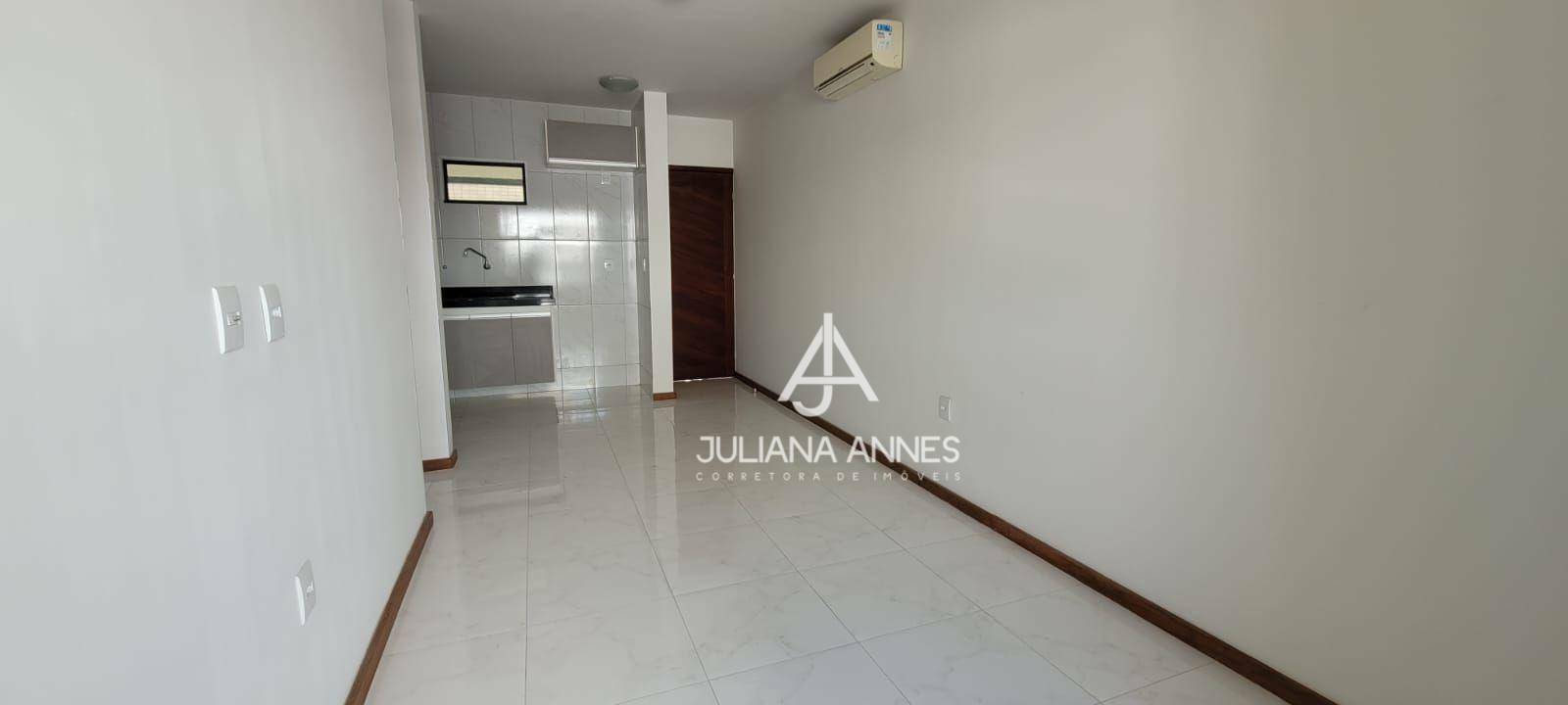 Apartamento à venda com 2 quartos, 72m² - Foto 4