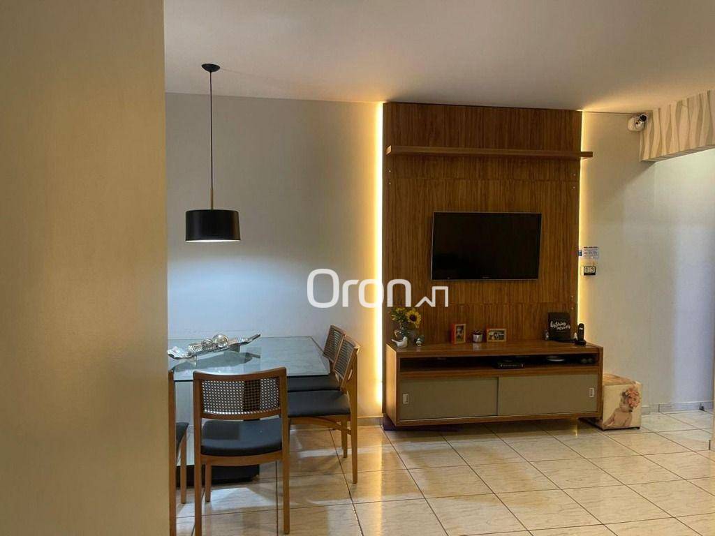 Apartamento à venda com 2 quartos, 68m² - Foto 1