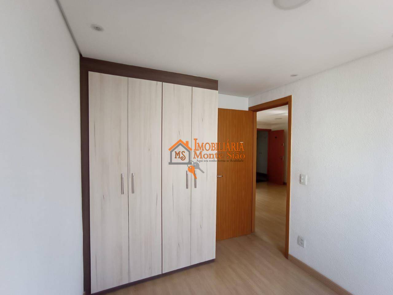 Apartamento à venda com 2 quartos, 43m² - Foto 11