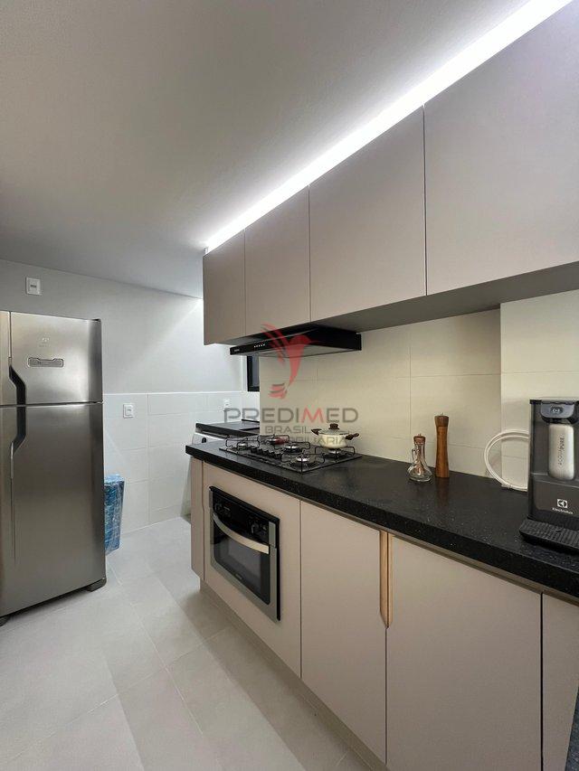 Apartamento à venda com 2 quartos, 57m² - Foto 1