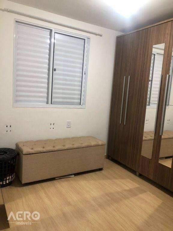 Apartamento à venda com 2 quartos, 47m² - Foto 5