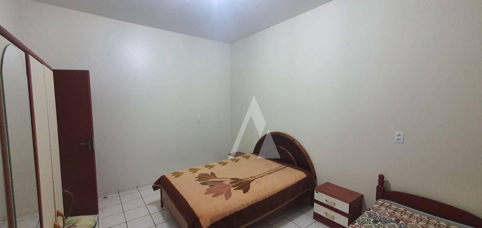 Casa à venda com 5 quartos, 340m² - Foto 31