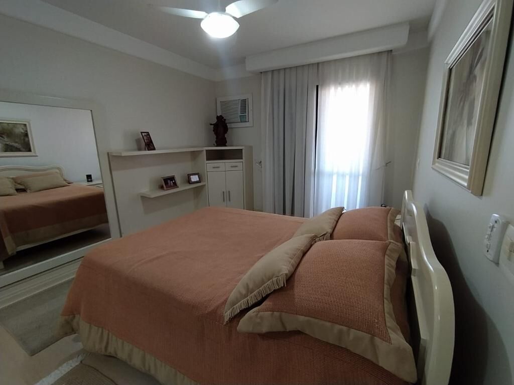 Apartamento à venda com 4 quartos, 250m² - Foto 6