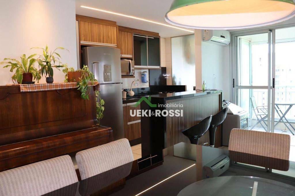 Apartamento à venda com 2 quartos, 69m² - Foto 4