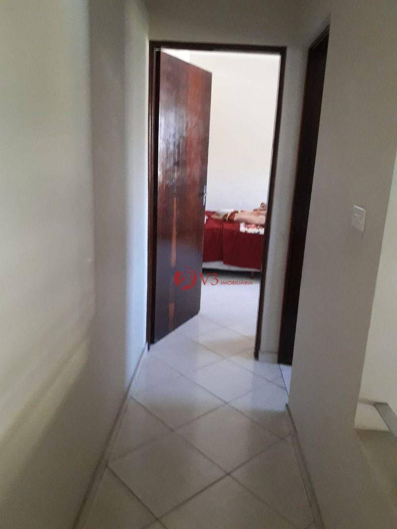 Sobrado à venda com 3 quartos, 219m² - Foto 13