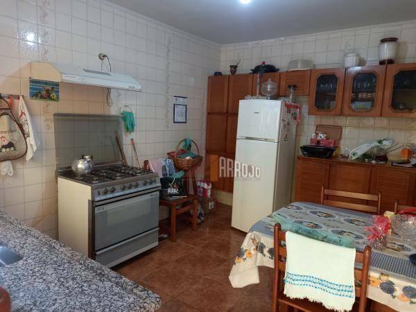 Sobrado à venda com 3 quartos, 266m² - Foto 24