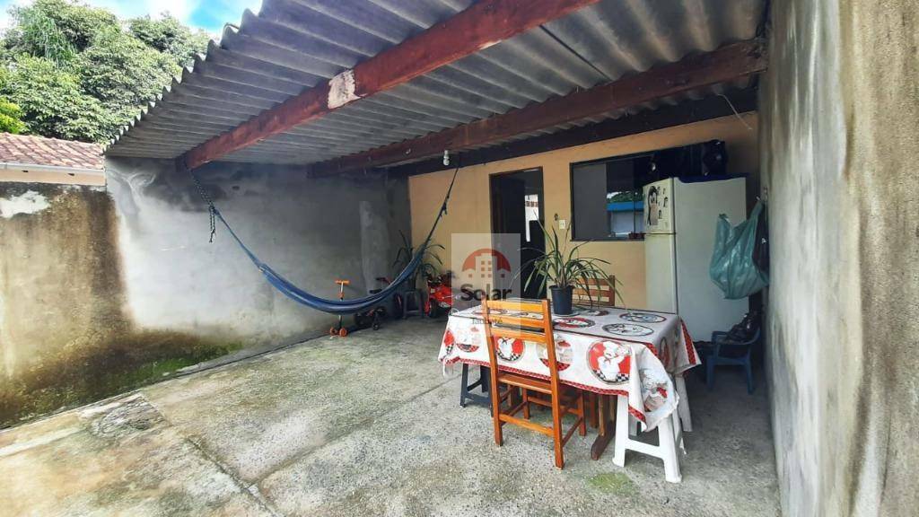 Casa à venda com 2 quartos, 68m² - Foto 4