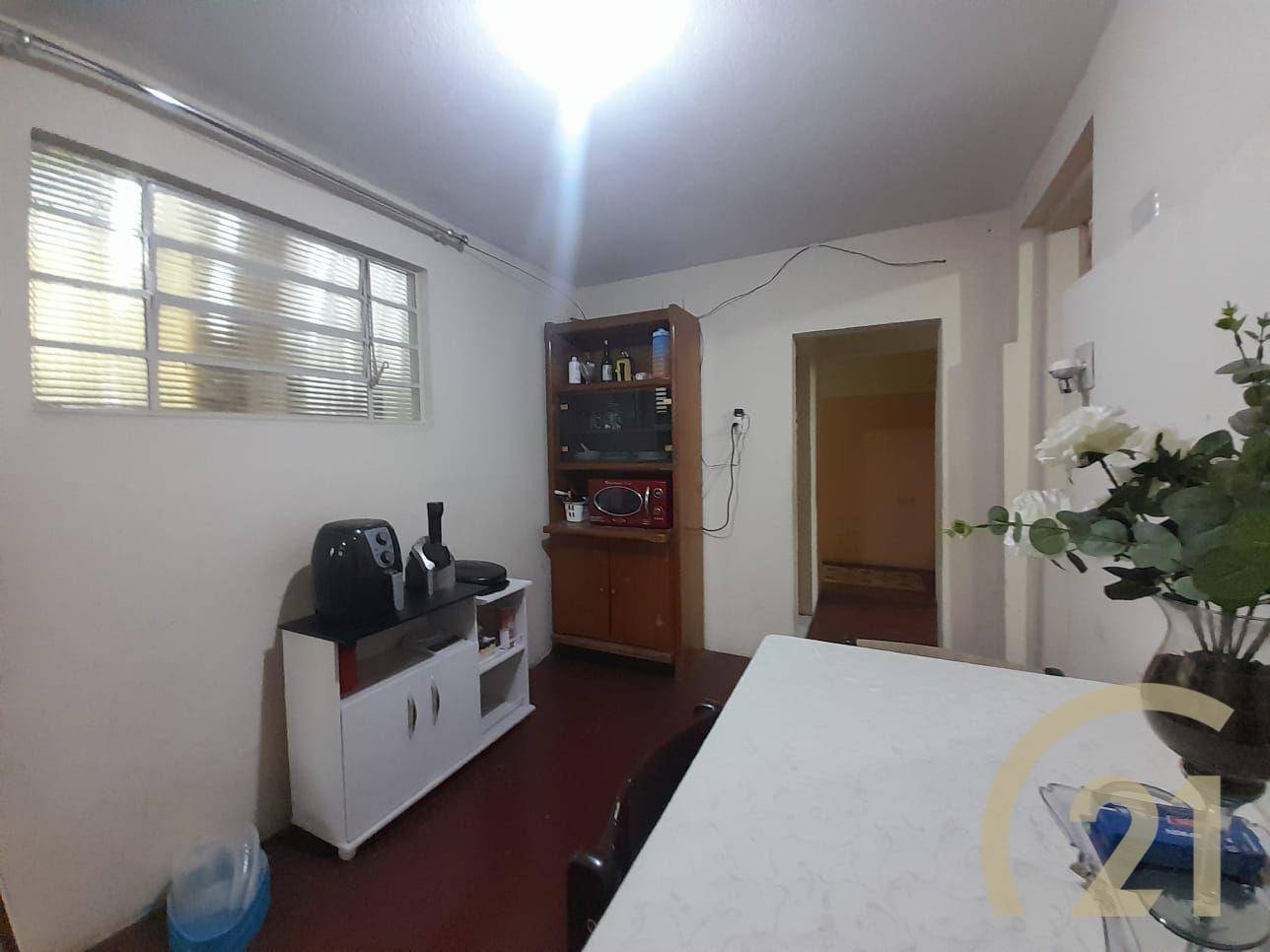 Casa à venda com 4 quartos, 240m² - Foto 25