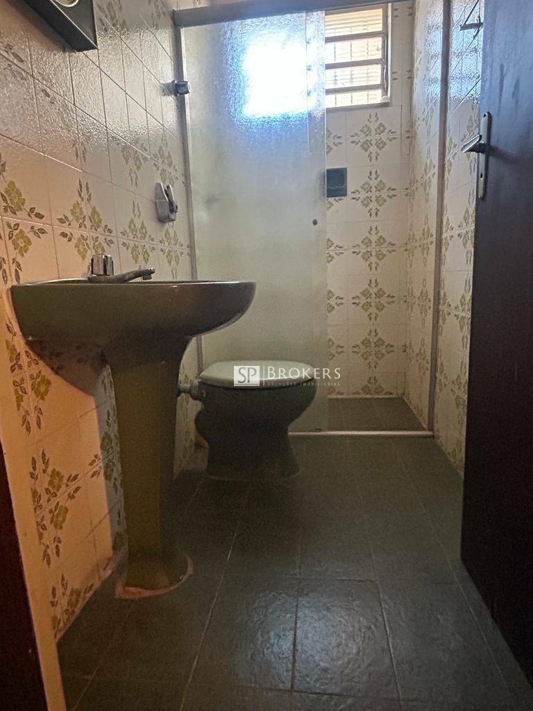 Casa à venda e aluguel com 3 quartos, 340m² - Foto 29