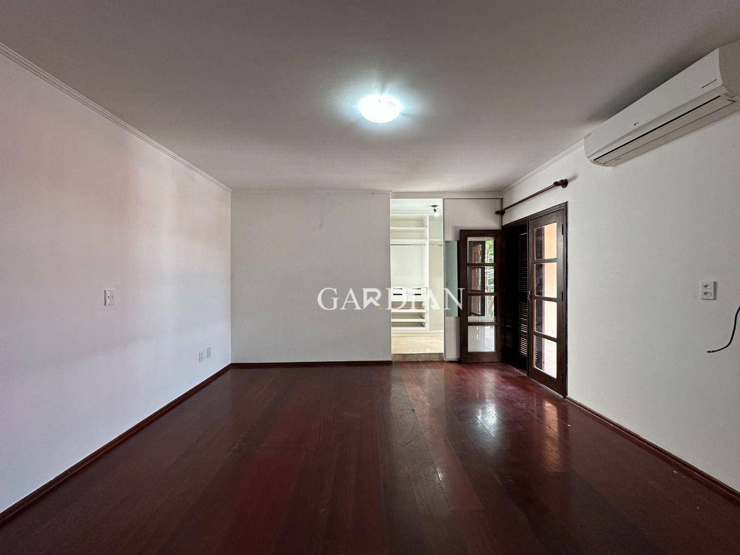 Sobrado à venda com 3 quartos, 277m² - Foto 35