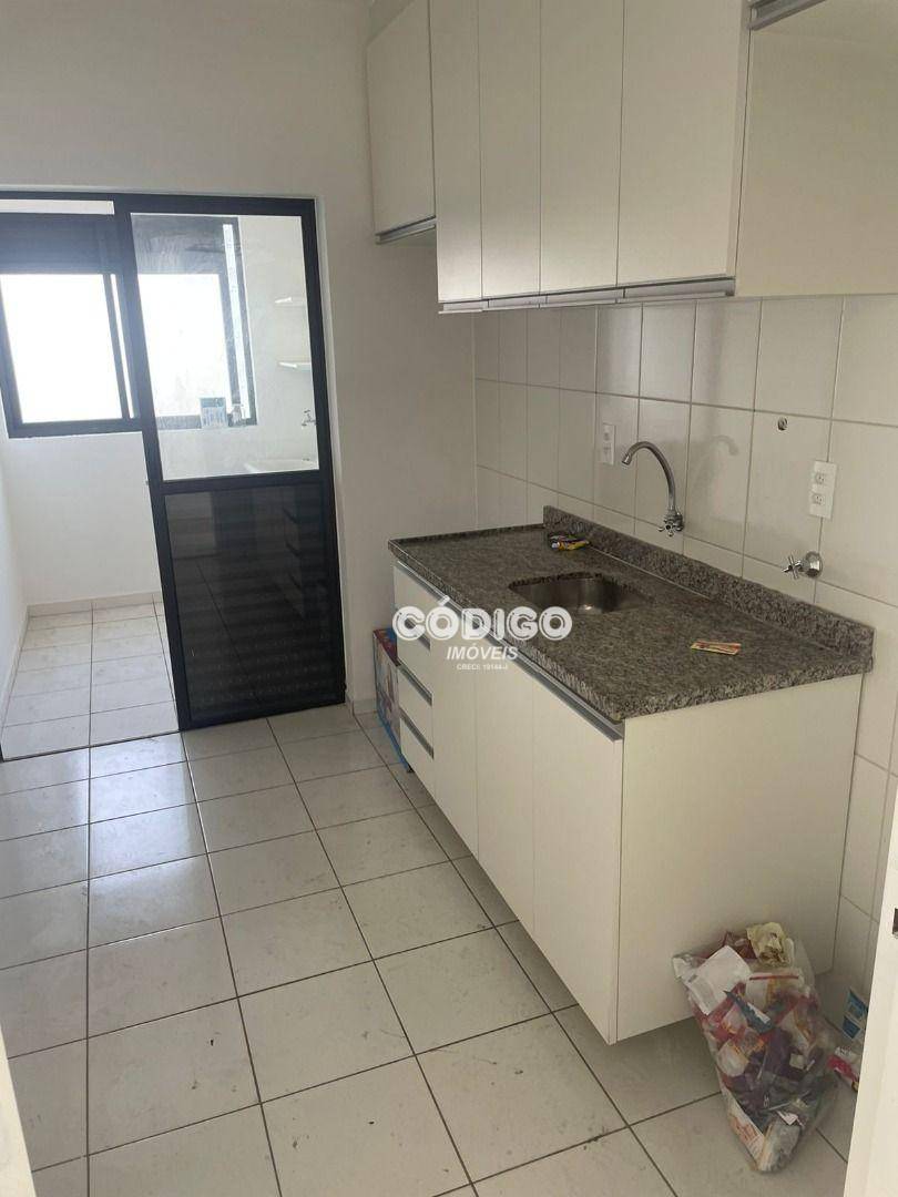 Apartamento à venda com 2 quartos, 60m² - Foto 8