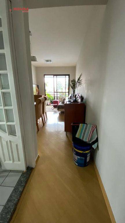 Apartamento à venda com 3 quartos, 76m² - Foto 6