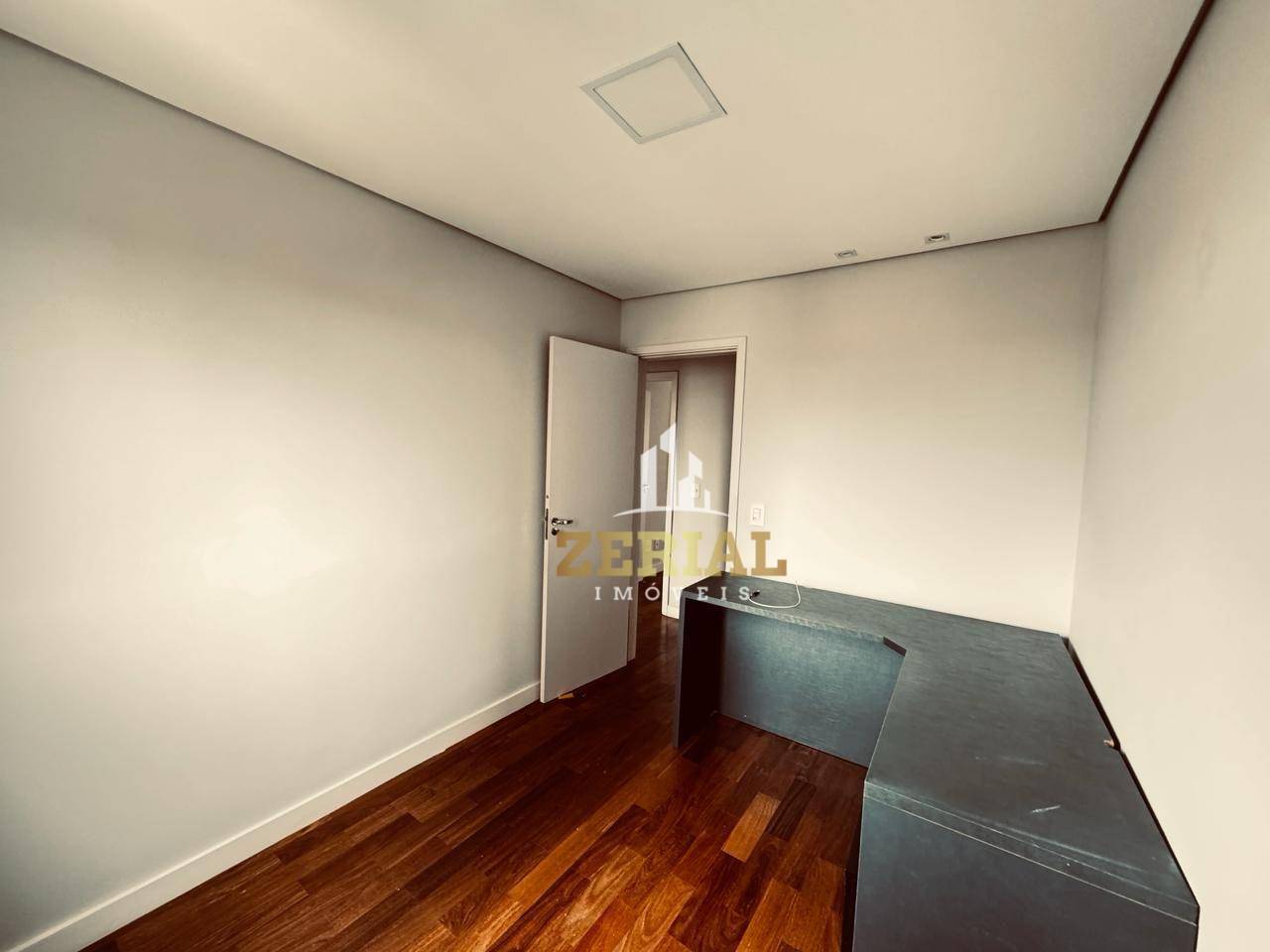 Apartamento à venda com 3 quartos, 93m² - Foto 10