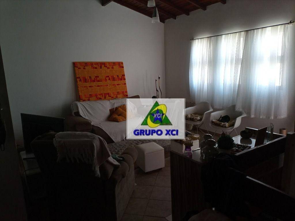 Sobrado à venda com 4 quartos, 230m² - Foto 9