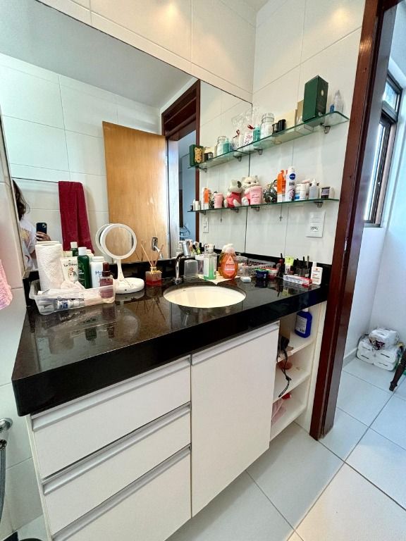 Apartamento à venda e aluguel com 4 quartos, 141m² - Foto 17