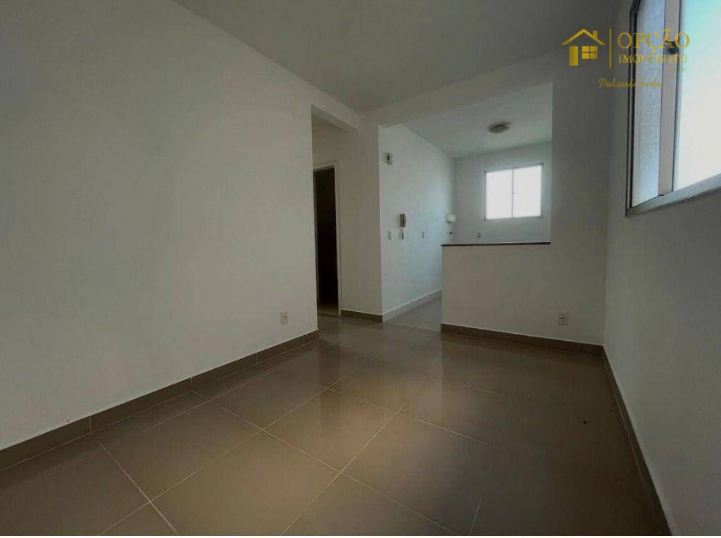 Apartamento à venda com 2 quartos, 48m² - Foto 1