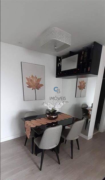 Apartamento à venda com 2 quartos, 65m² - Foto 3