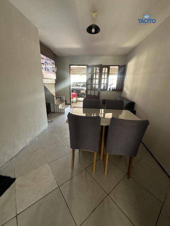 Casa à venda com 3 quartos, 112m² - Foto 6