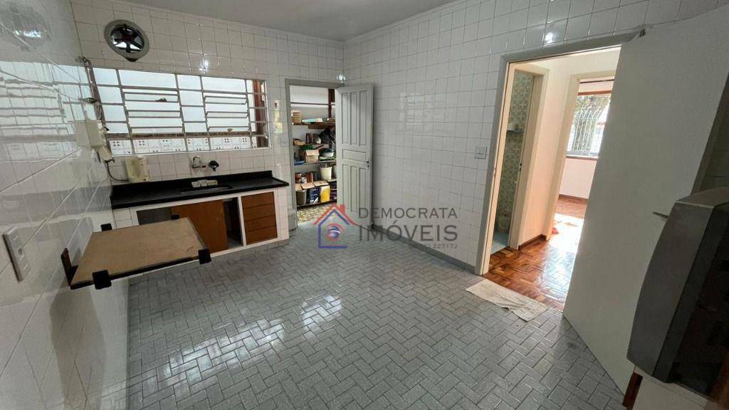 Casa à venda com 2 quartos, 94m² - Foto 9