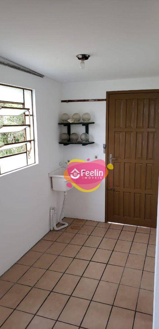 Casa à venda com 3 quartos, 73m² - Foto 4