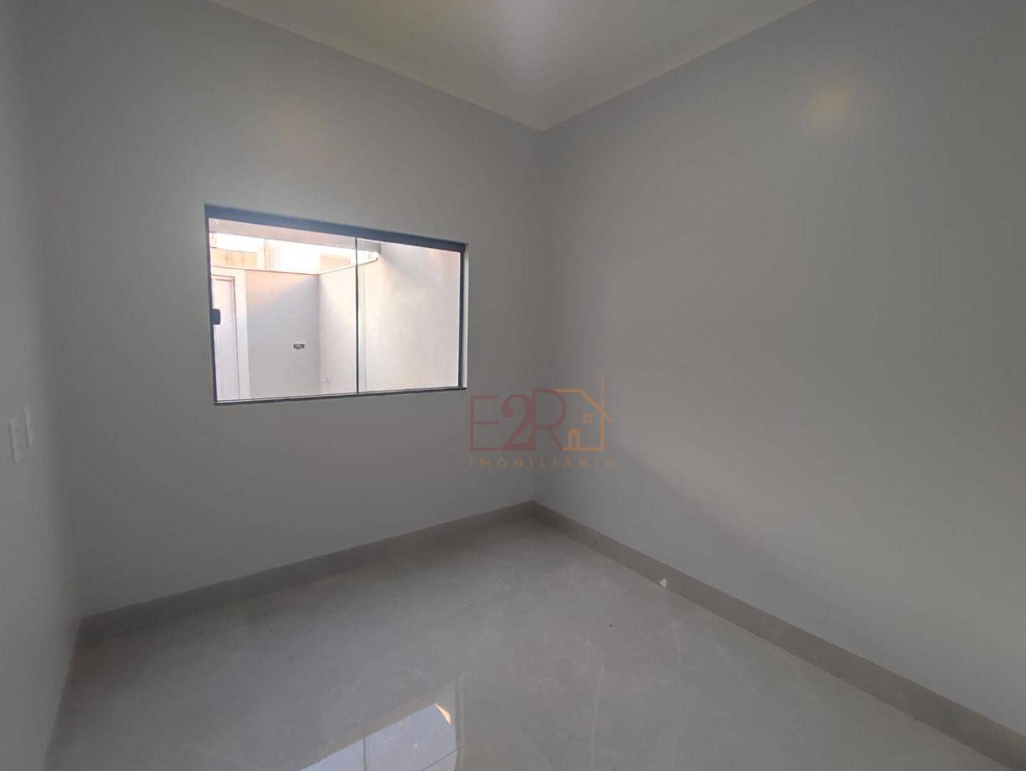 Casa à venda com 3 quartos, 90m² - Foto 5