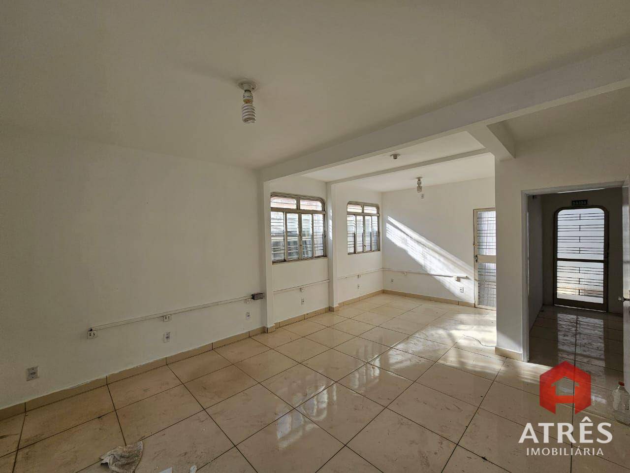 Sobrado para alugar com 4 quartos, 312m² - Foto 16