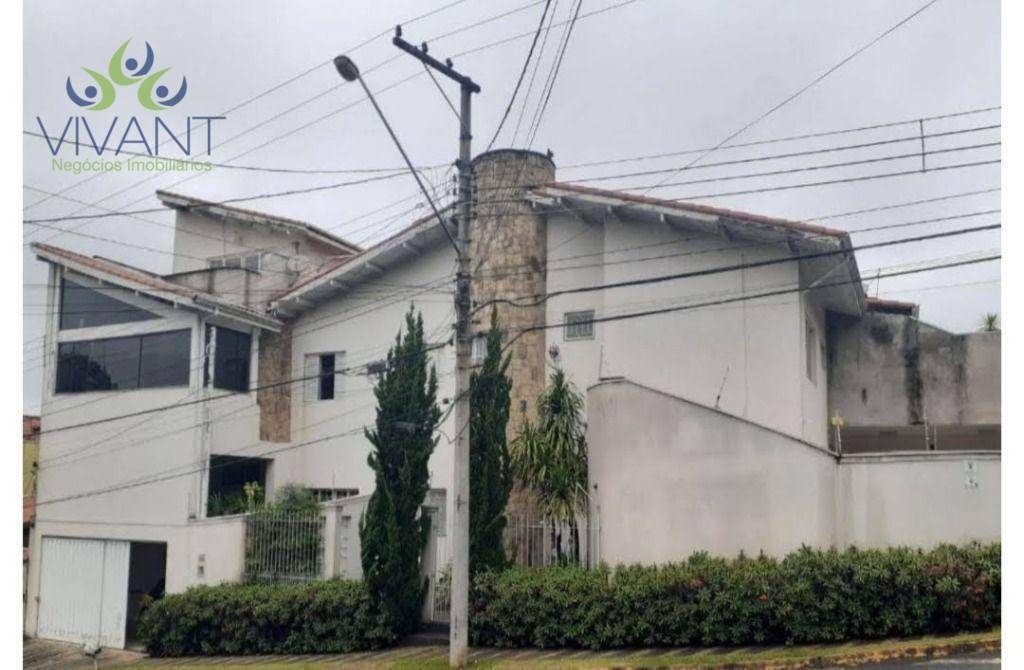 Sobrado à venda e aluguel com 3 quartos, 270m² - Foto 16