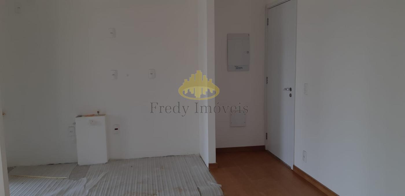 Apartamento à venda com 2 quartos, 57m² - Foto 17