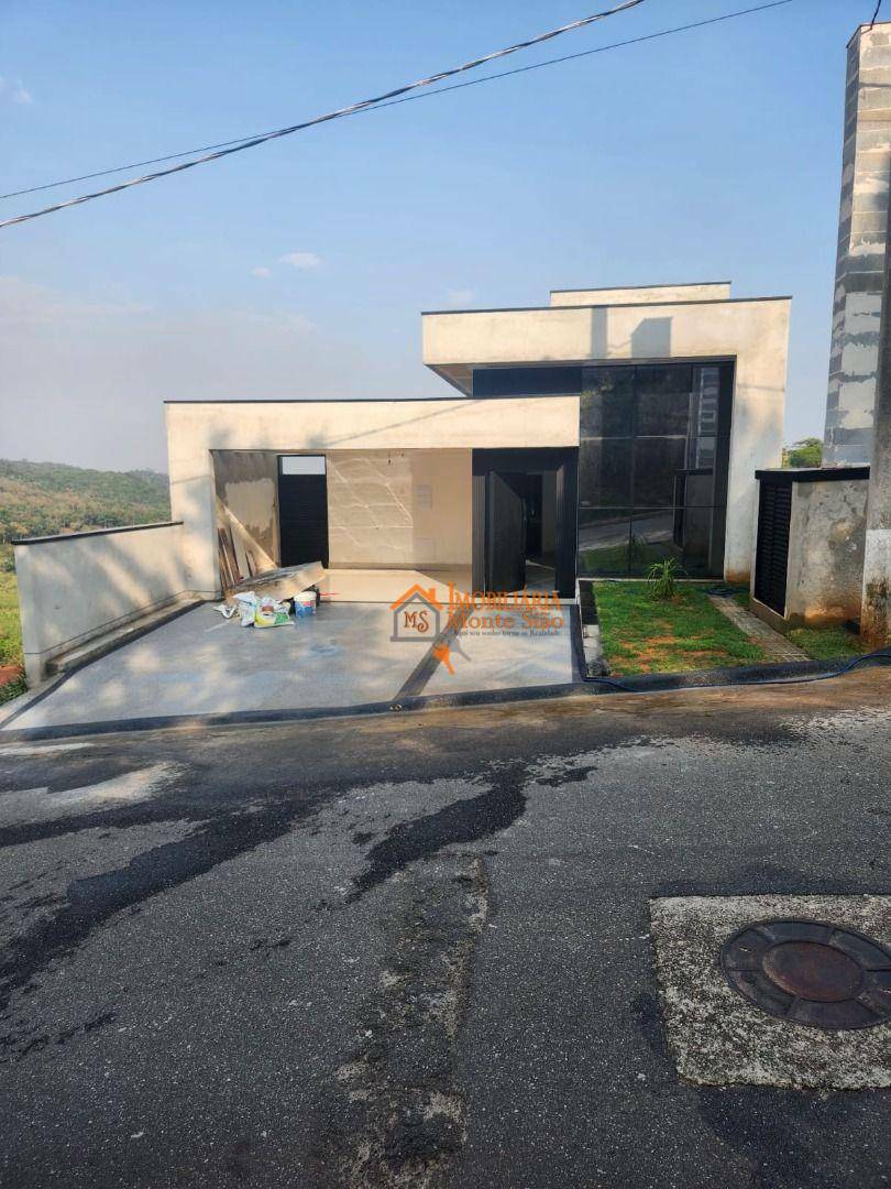 Casa de Condomínio à venda com 3 quartos, 247m² - Foto 2