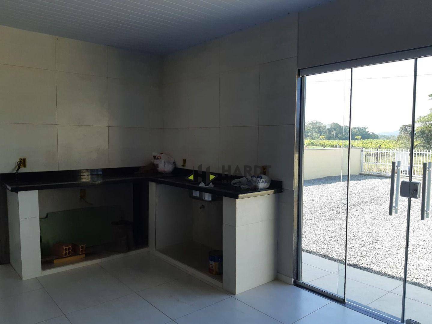 Casa para alugar com 2 quartos, 60m² - Foto 8