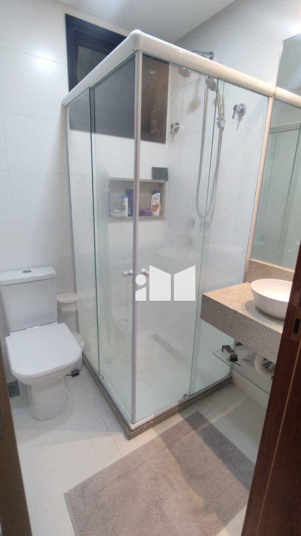 Apartamento para alugar com 2 quartos, 65m² - Foto 14