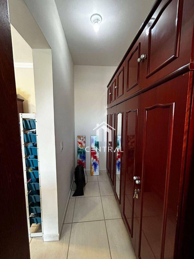 Sobrado à venda com 3 quartos, 286m² - Foto 28