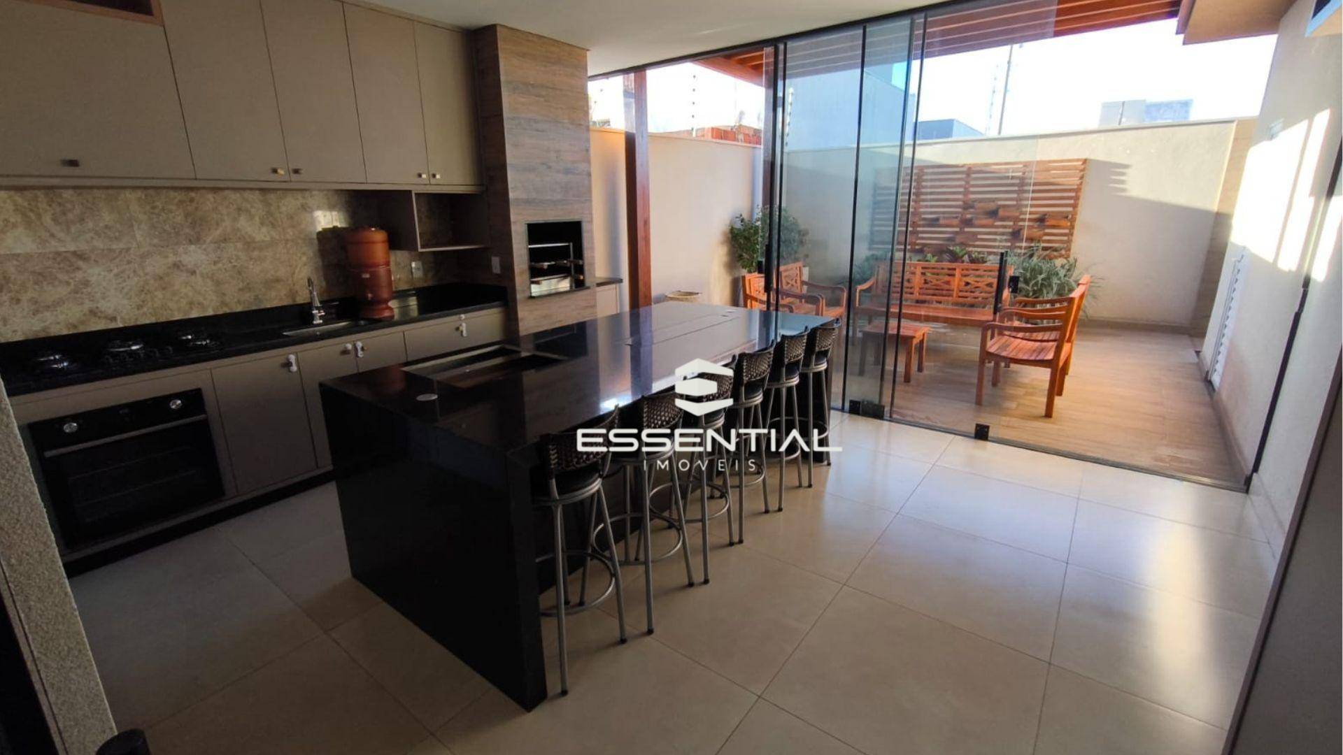 Casa, 3 quartos, 146 m² - Foto 1