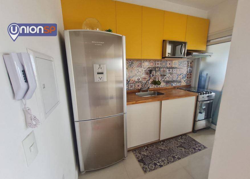 Apartamento à venda com 2 quartos, 64m² - Foto 11